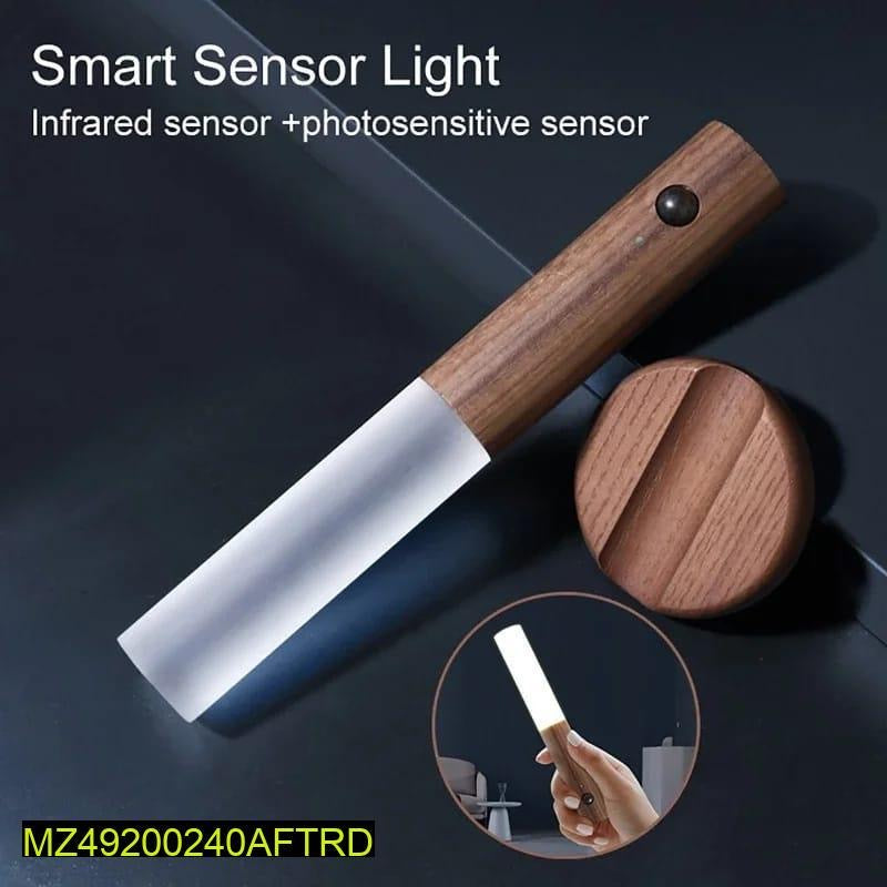 Wooden LED wall lamp with motion sensor ￼￼￼